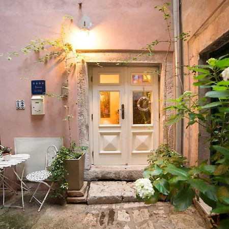 Segalla Πανσιόν 4*